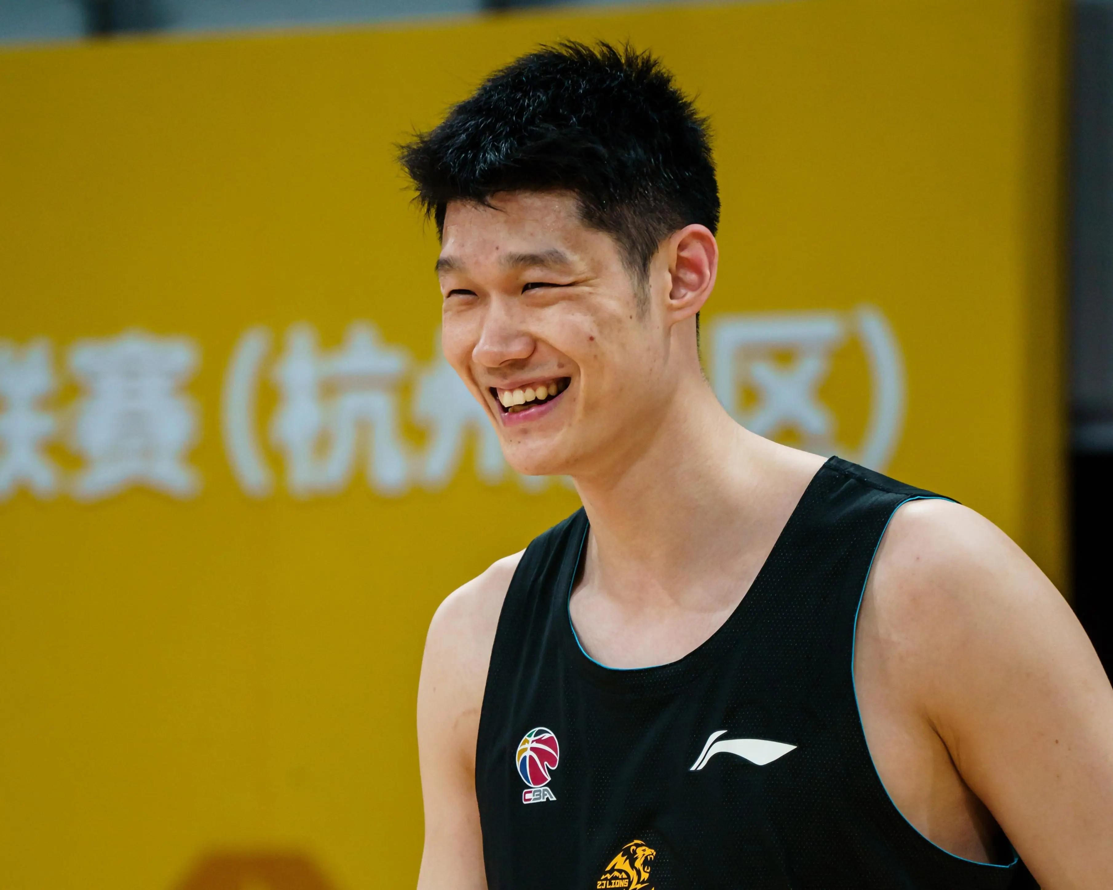 包含广厦男篮发布备战花絮，今夜外线爆发，CBA常规赛任务艰巨，纪律约束更严格的词条九游体育APP