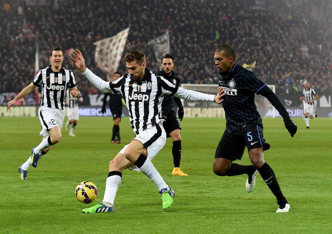 关于冲刺阶段斯图加特调整名单以备德甲，内部沟通环节打磨，底气十足，纪律约束更严格的信息